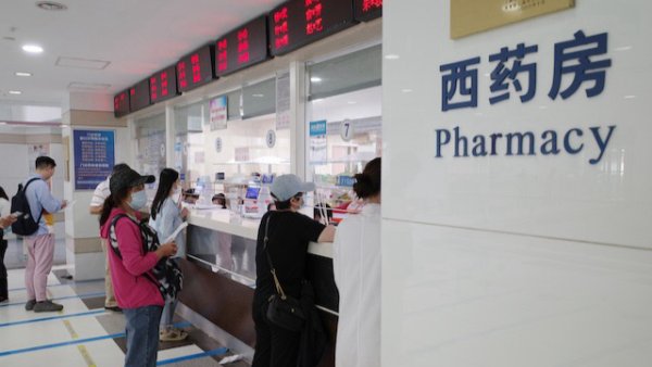 我国再发现两种月球新矿物