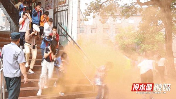 永州冷水滩：应急演练进校园 防灾意识驻心间