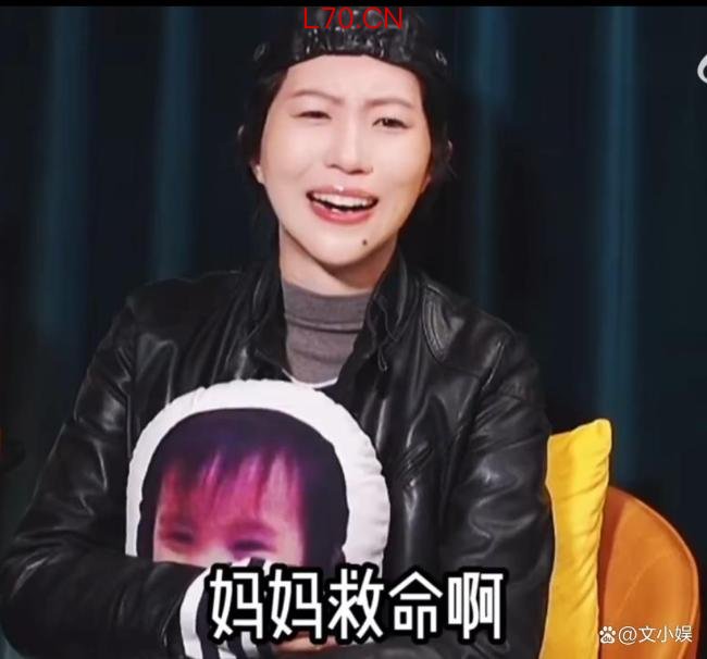 窦靖童紧张到喊“妈妈救命” 社恐共鸣圈粉无数