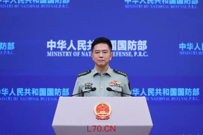 国防部第十任发言人 陈曦亮相