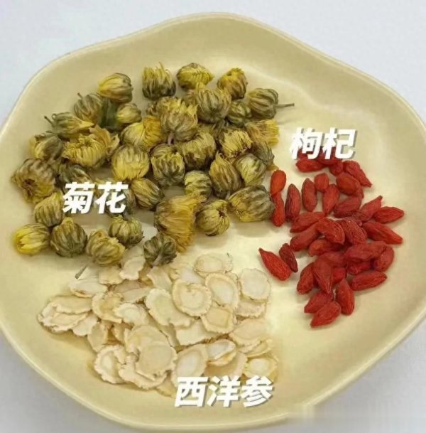 用它泡水喝七天! 眼屎没了, 眼睛清亮得像个“年轻人”!