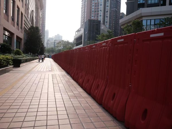 罗湖一小区使用近30年内部路或将收回? 部门: 超出红线范围